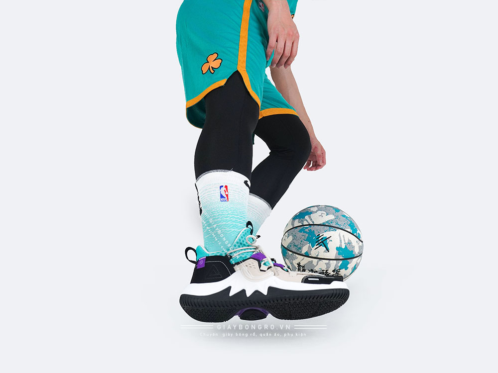 Peak Basketball DA120011