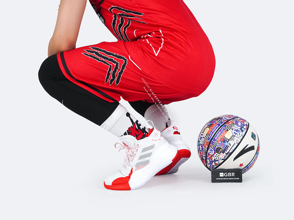 D.Rose 773 Red White
