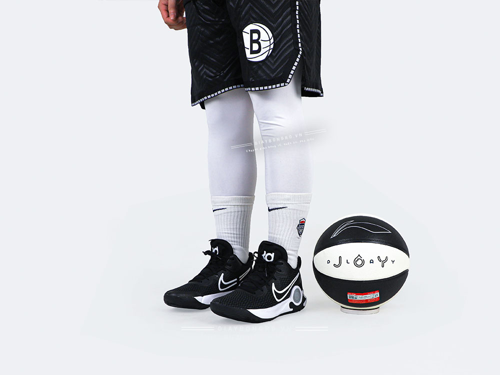 KD Trey 5 IX EP Black White