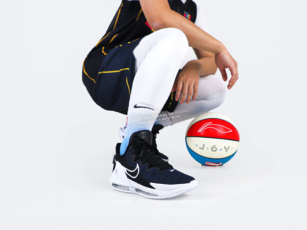 Lebron Witness 6 Black Dark Obsidian