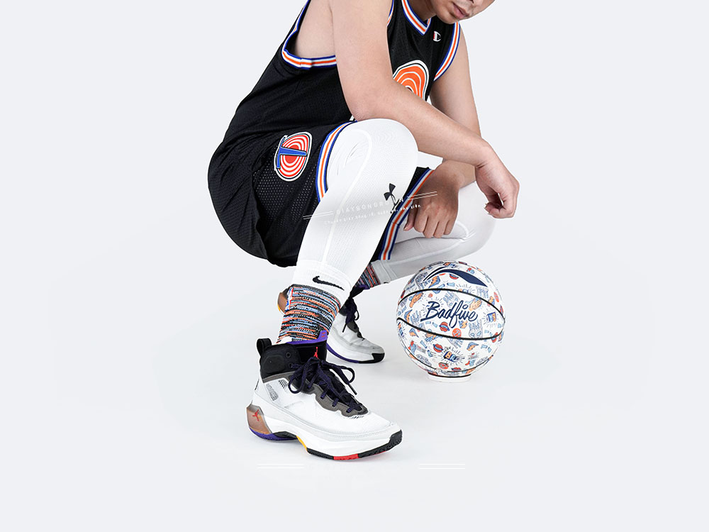 Air Jordan 37 Light Bone Dark Concord