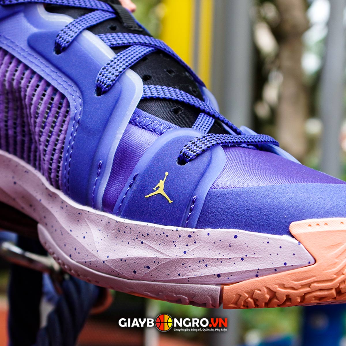 Air Jordan 37 Low Lapis