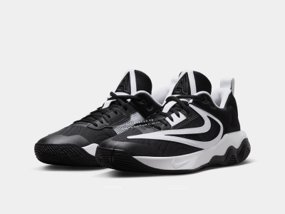 Giannis Immortality 3 EP Black White