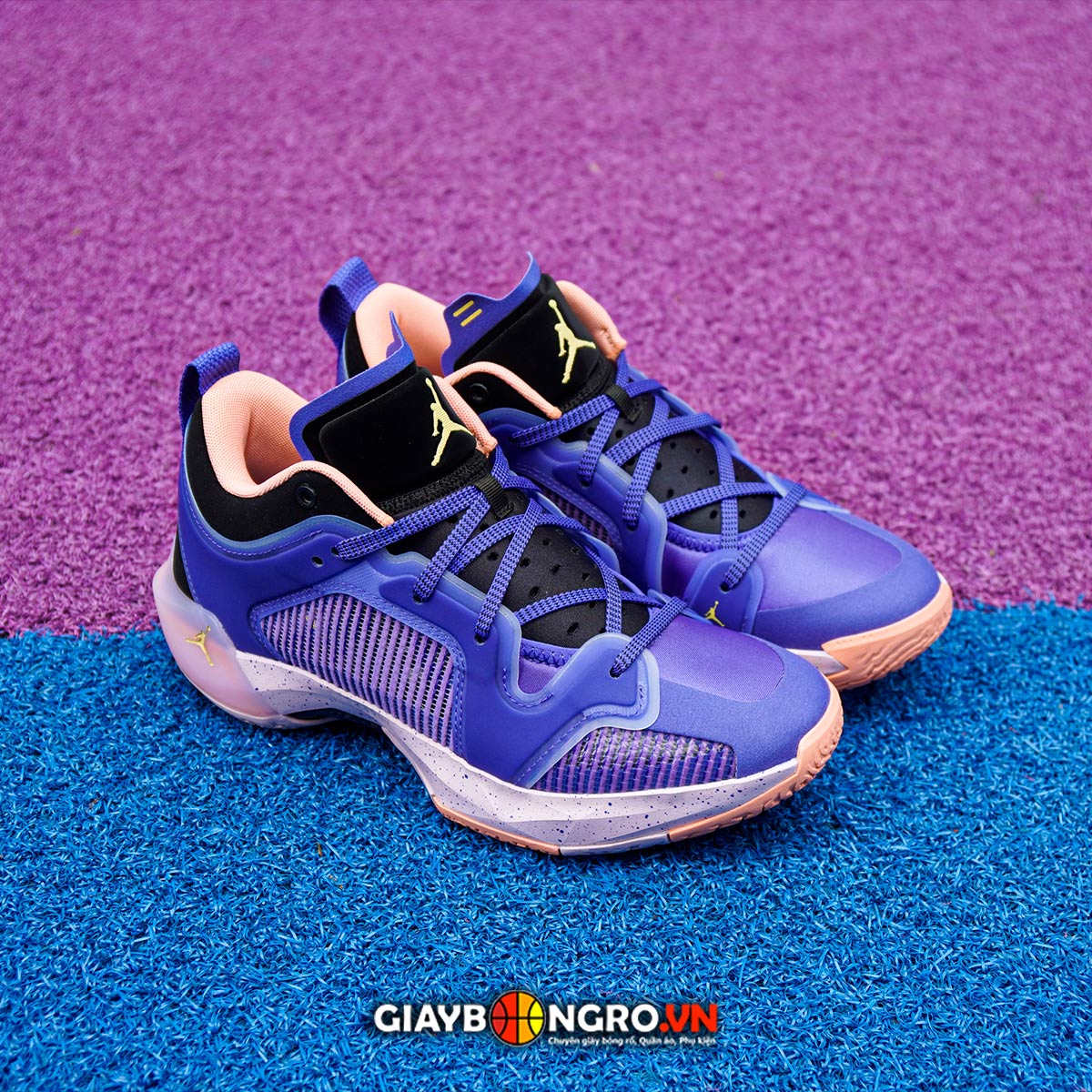 Air Jordan 37 Low Lapis