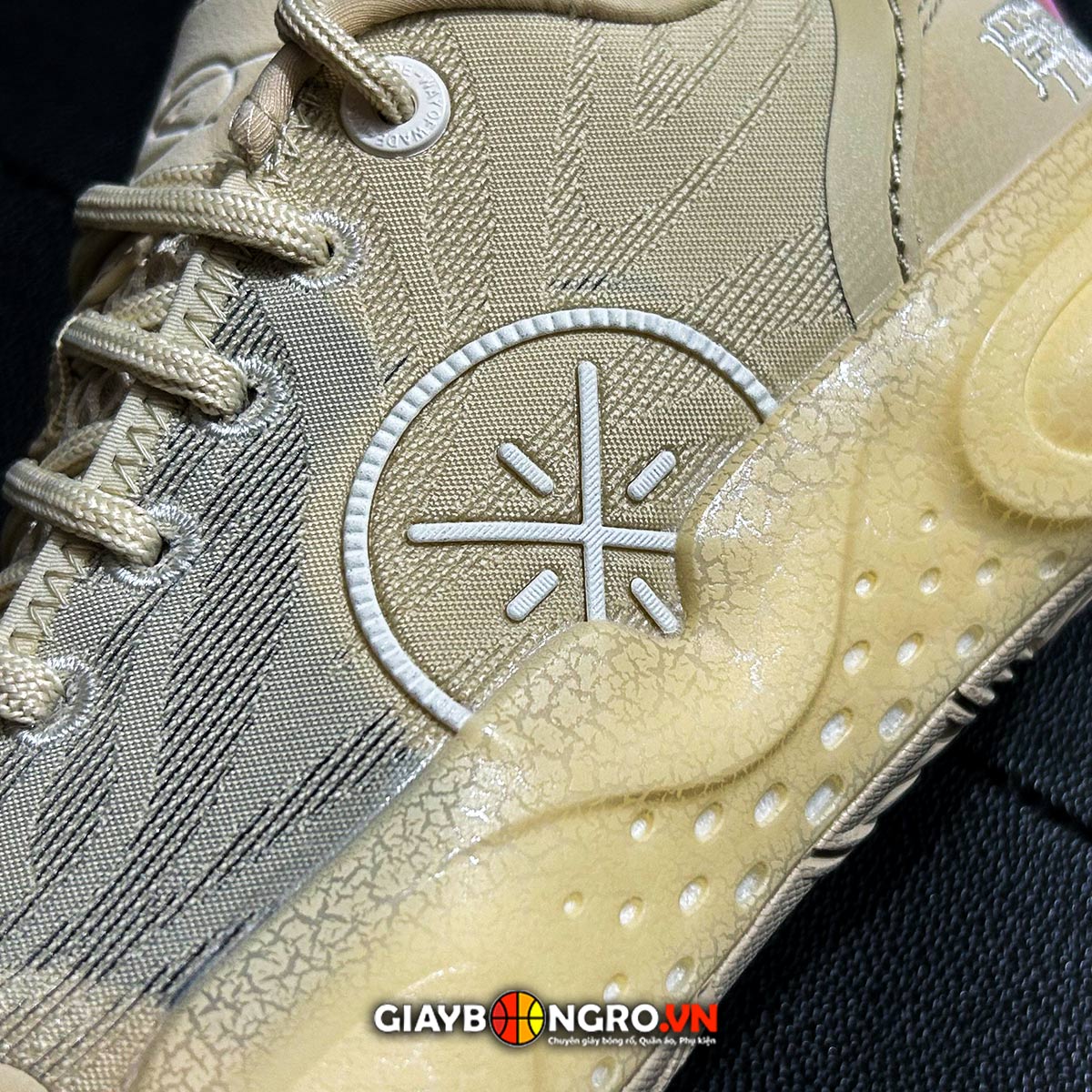 Li-Ning Wade All City 12 Latte