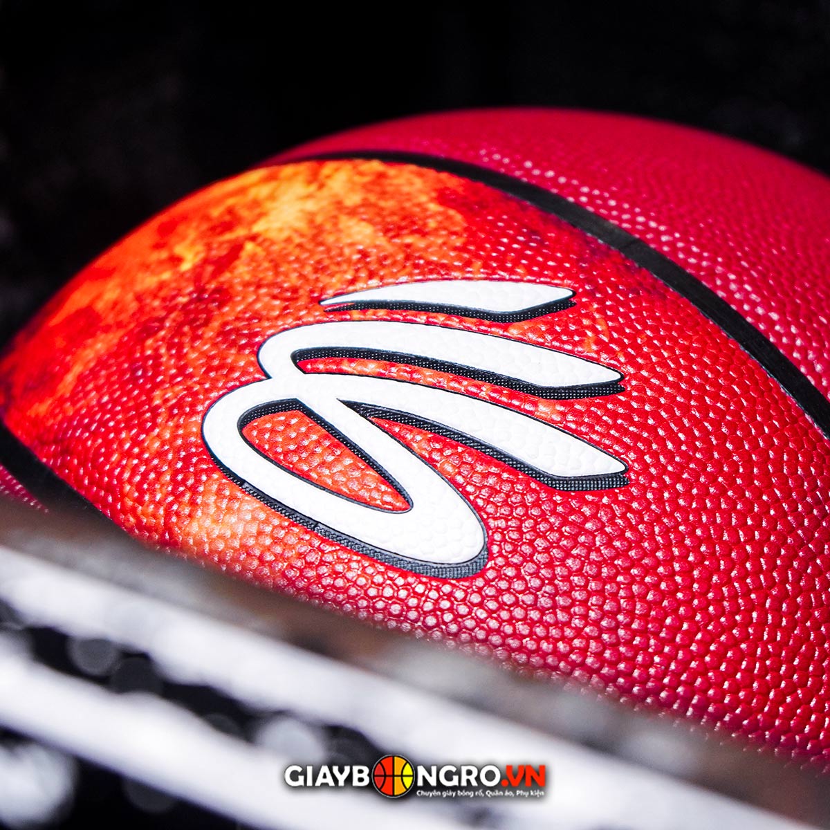 Bóng Da Size 7 UA Curry
