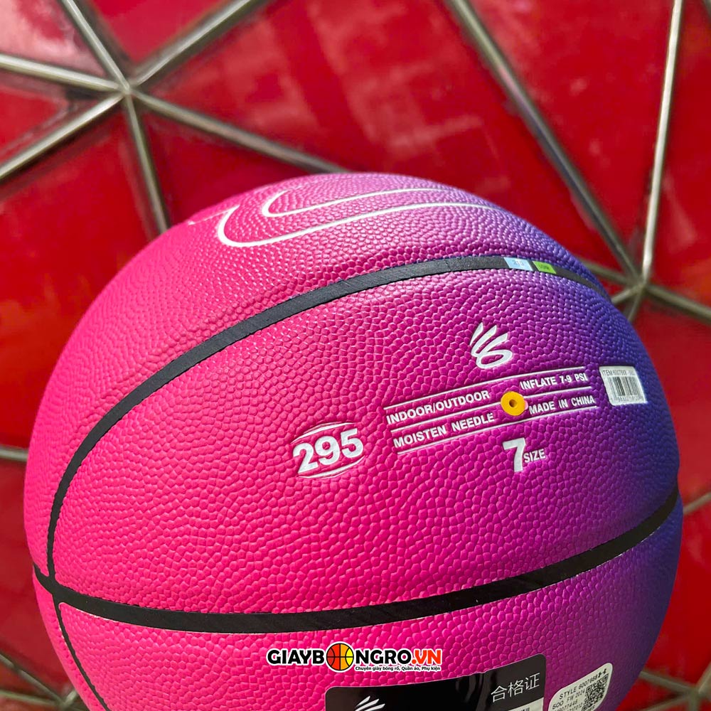 Bóng Da Size 7 UA Curry