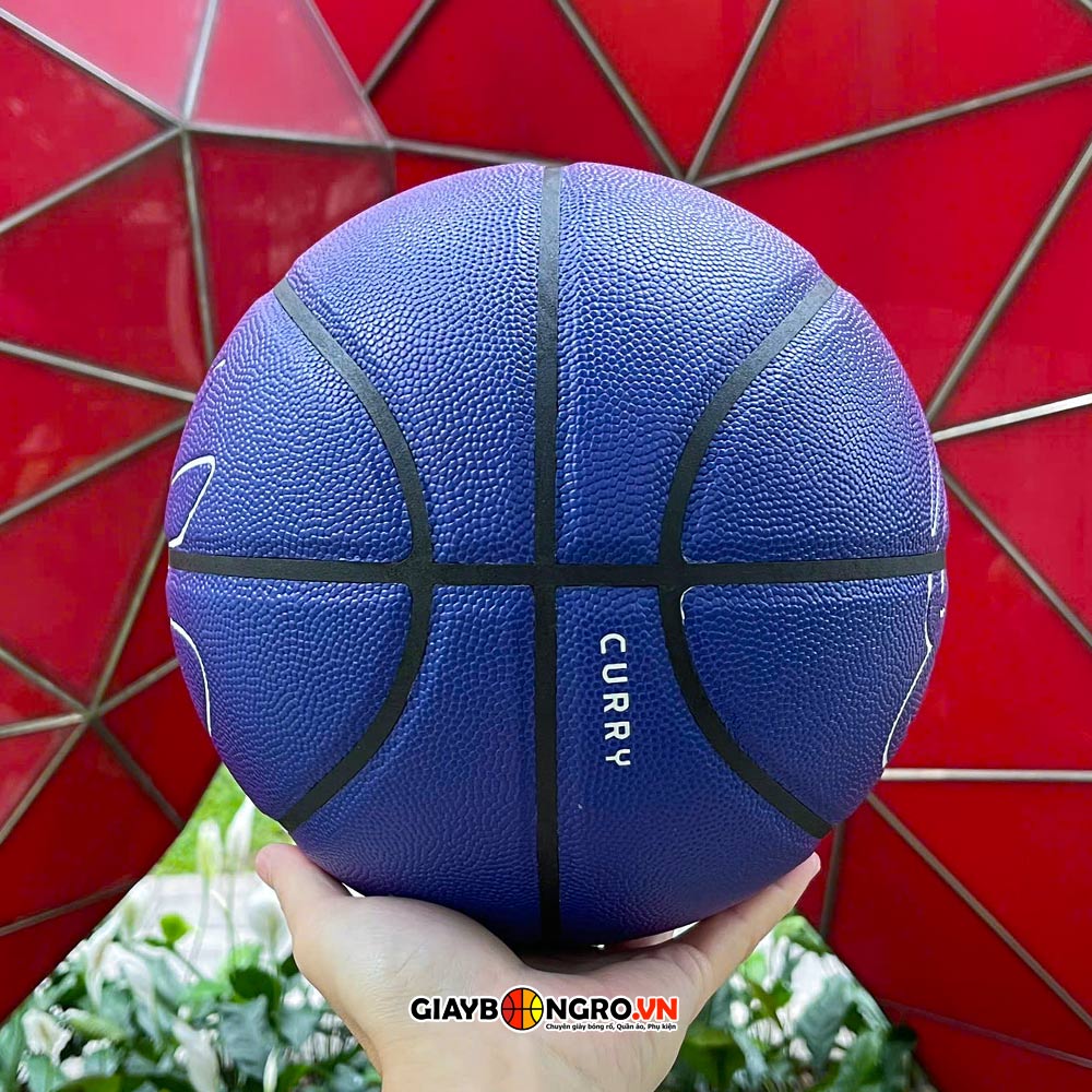 Bóng Da Size 7 UA Curry