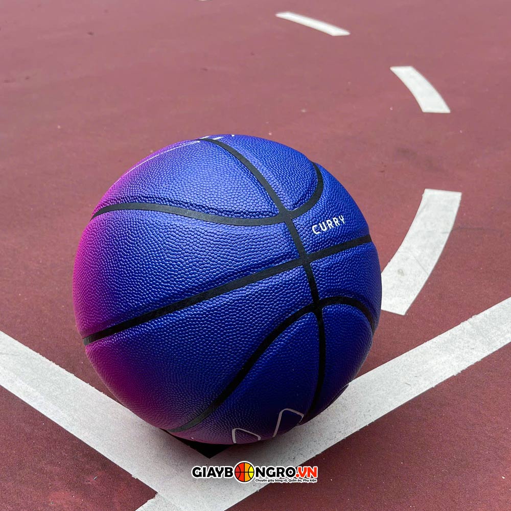 Bóng Da Size 7 UA Curry