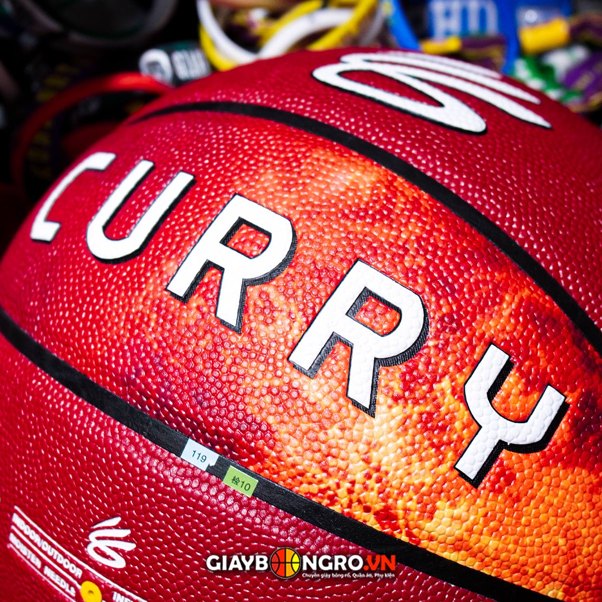 Bóng Da Size 7 UA Curry