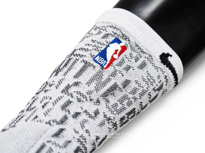 Tất bóng rổ Lebron