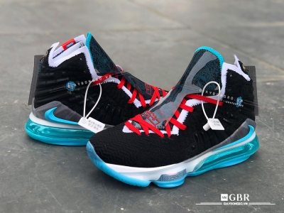 Lebron 17 Red Carpet