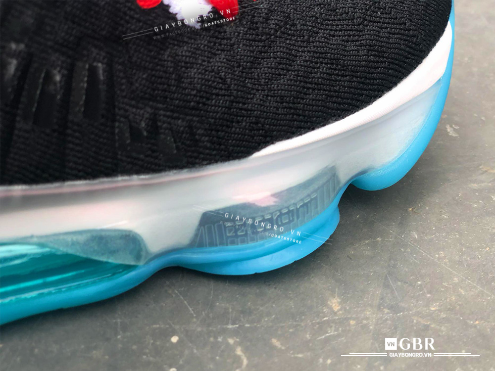 Lebron 17 Red Carpet