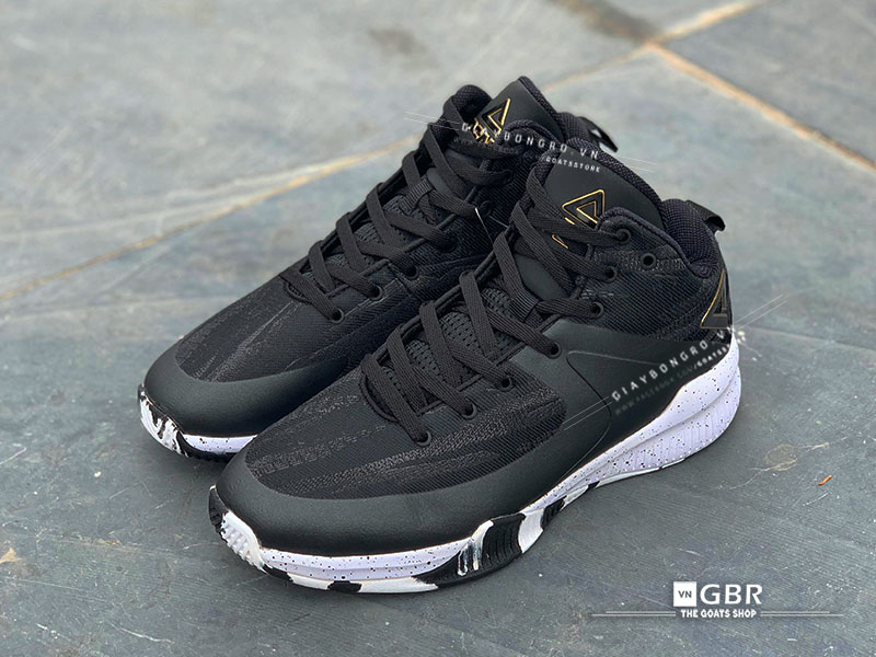 Peak Rising Star Black