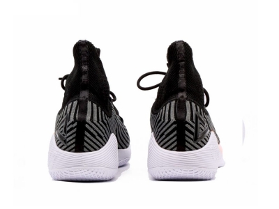 Peak Soaring Knit High Black