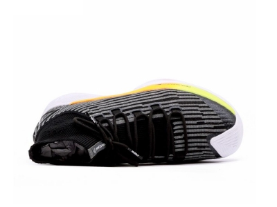 Peak Soaring Knit High Black