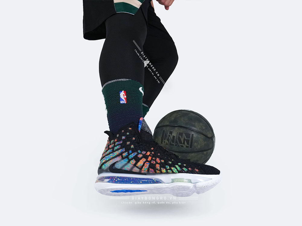 LeBron 17 James Gang