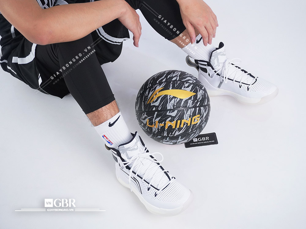 Li-ning Star Wars X Stormtrooper