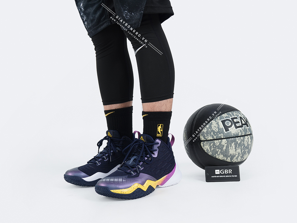 PEAK Streetball Master 3 Wave