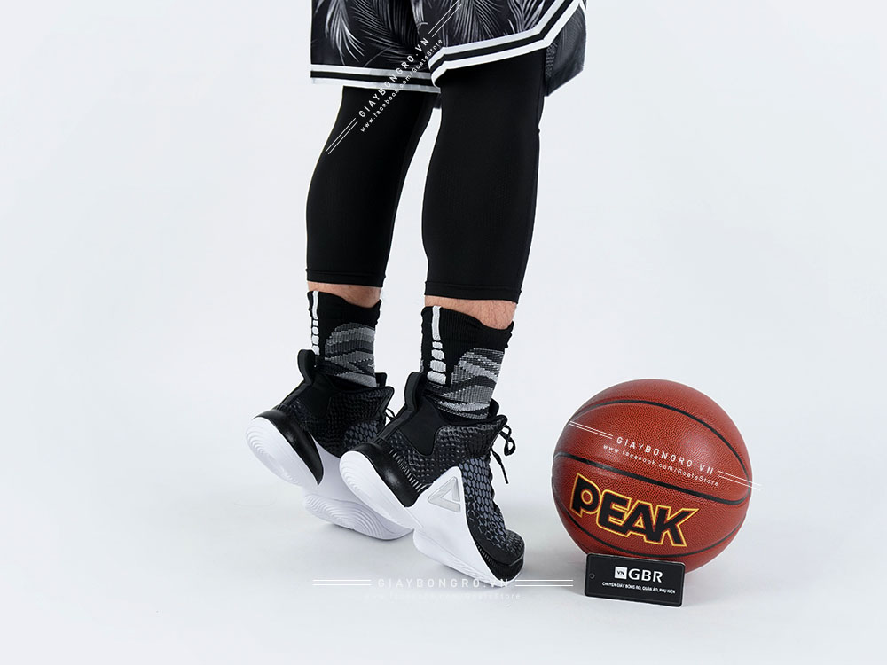 PEAK Basketball Rising Leather