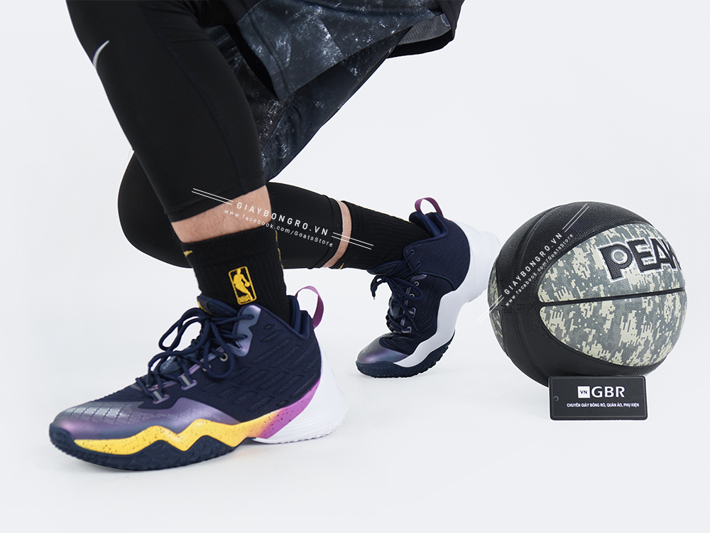 PEAK Streetball Master 3 Wave