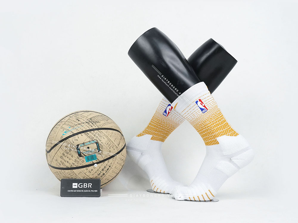 Bóng Da ANTA Size 7 Klay Thompson