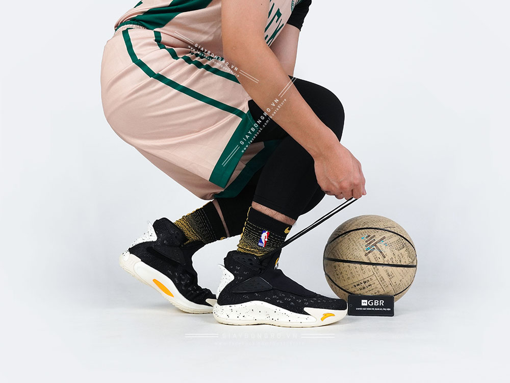 Anta KT5 The Third Jersey