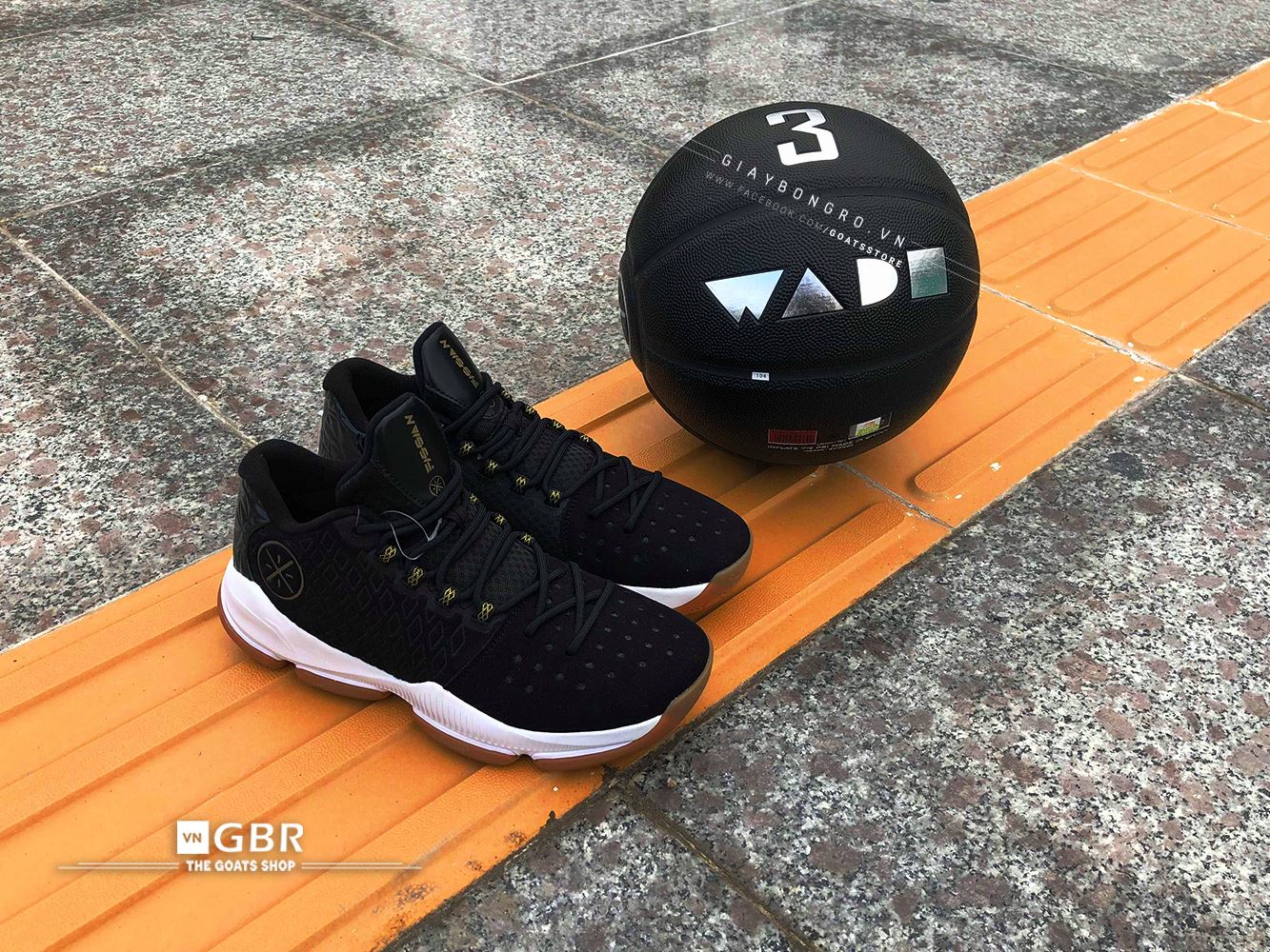 Bóng Da Li-Ning Wade 3 Size 7