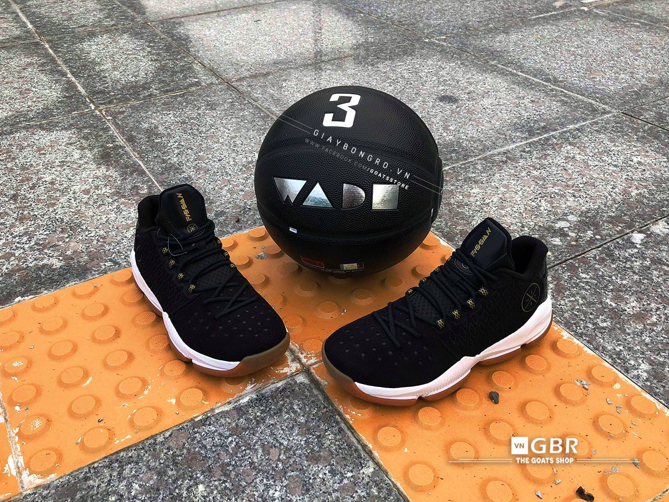 Bóng Da Li-Ning Wade 3 Size 7