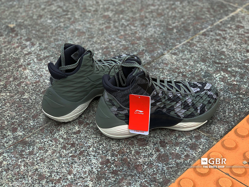 Li-Ning Shadow Walker Camo