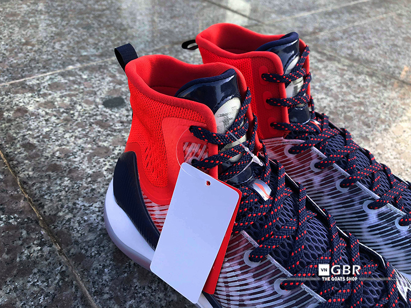 Li-Ning YuShuai 11 Red