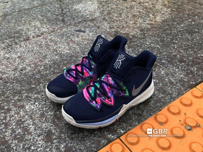Kyrie 5 Multicolor