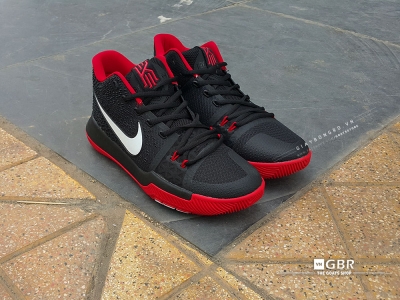 Kyrie 3 Black Red