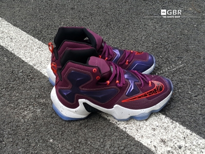 Lebron 13 Purple