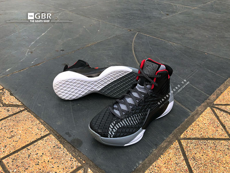 Li-Ning Shadow Walker Black