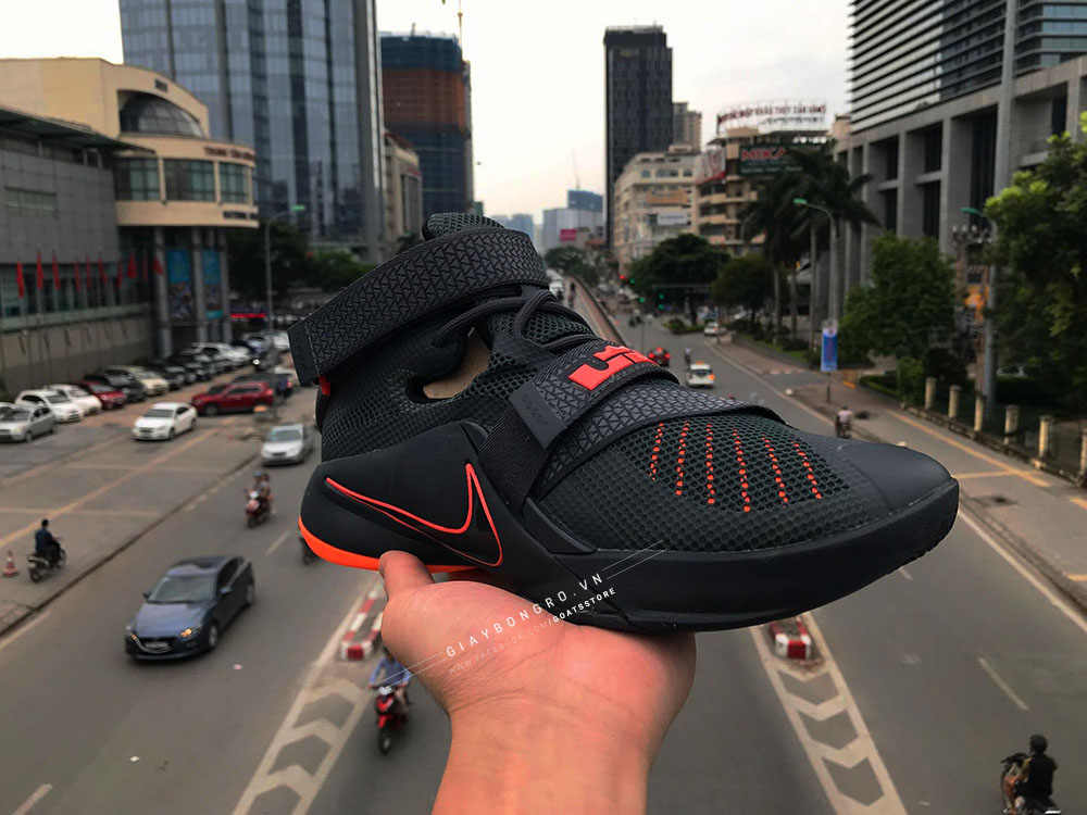 Lebron Soldier 9 Black Orange