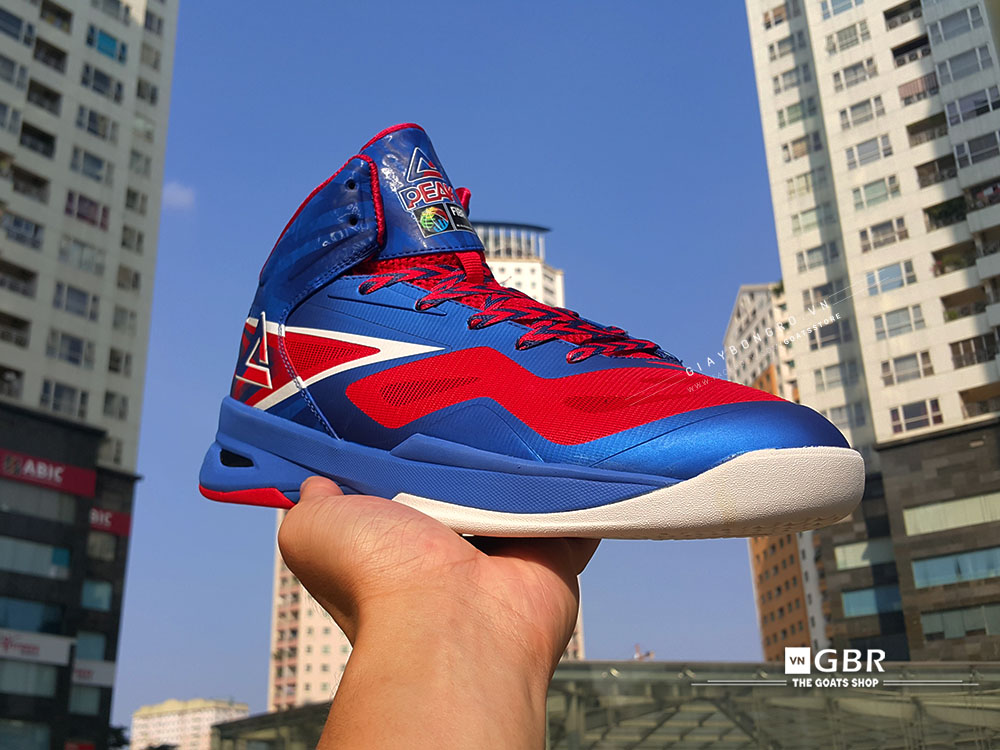 Peak XE43603A FIBA Blue