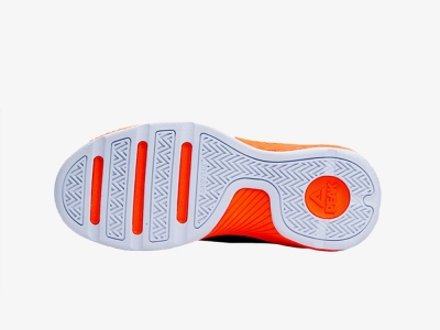 Peak Kid Blue Orange