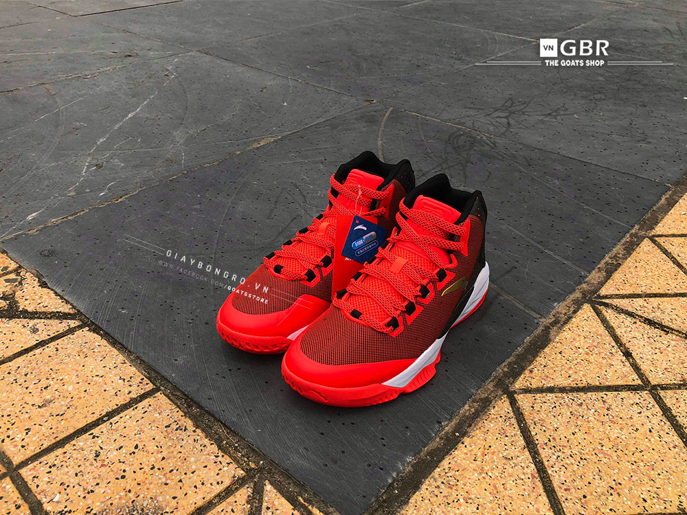 Anta Classic Outdoor Red