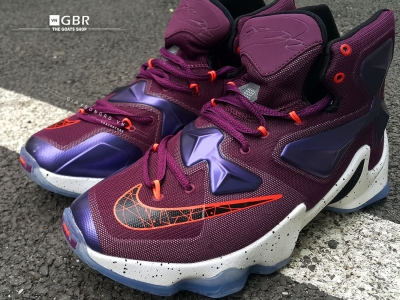 Lebron 13 Purple
