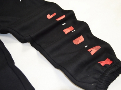 Quần nỉ bóng rổ Jordan Red